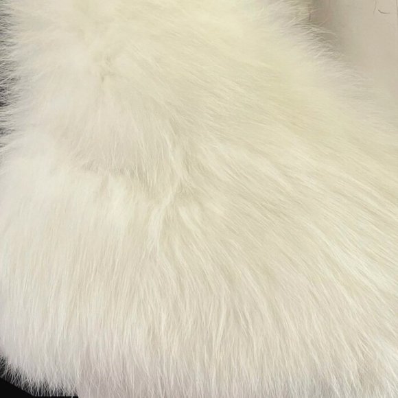 Arctic FOX Fur Stole, Warm Ivory Bridal Shawl, Real Vintage Fur - Picture 3 of 10